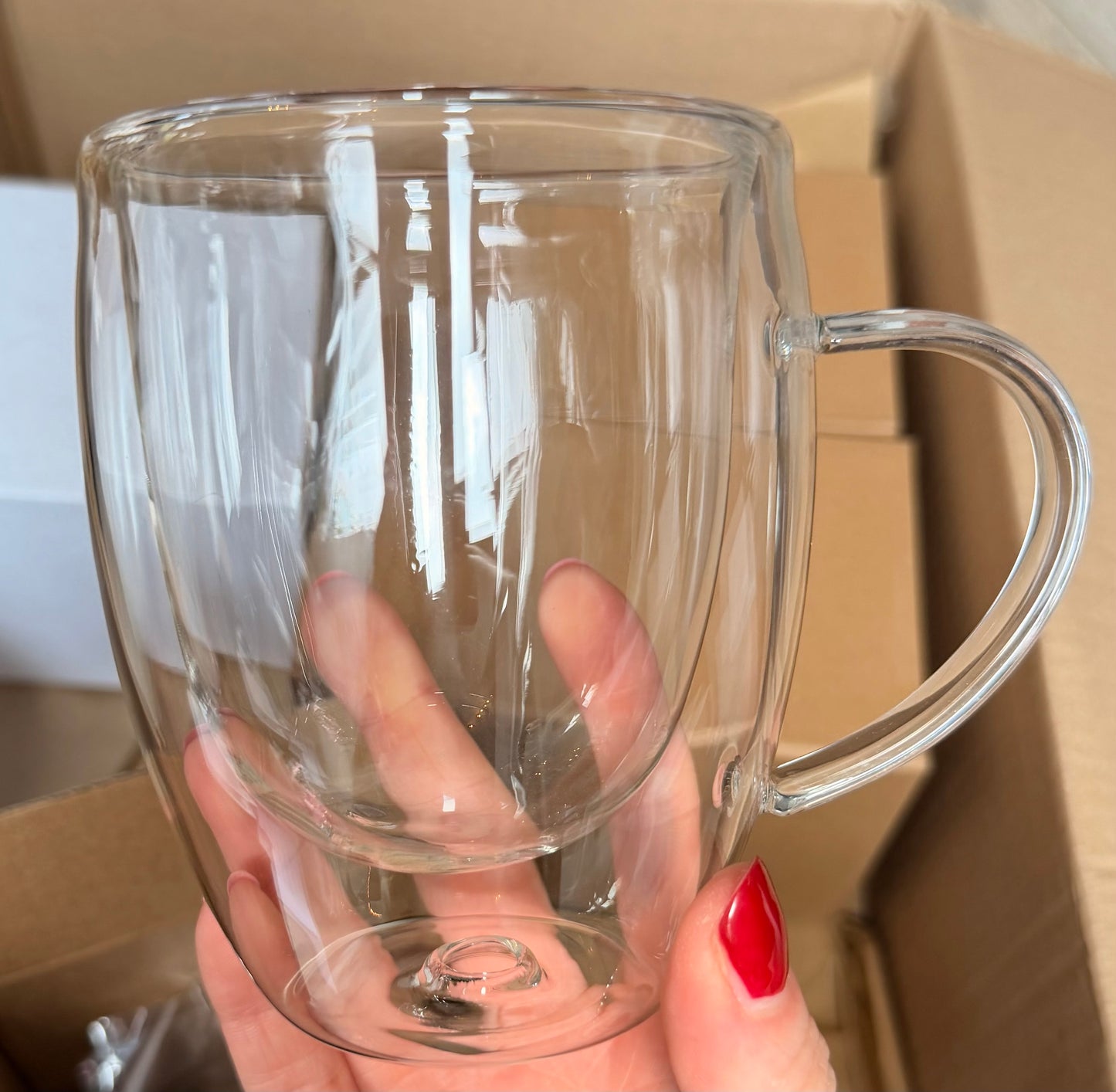 Curved glass mug 350ml
