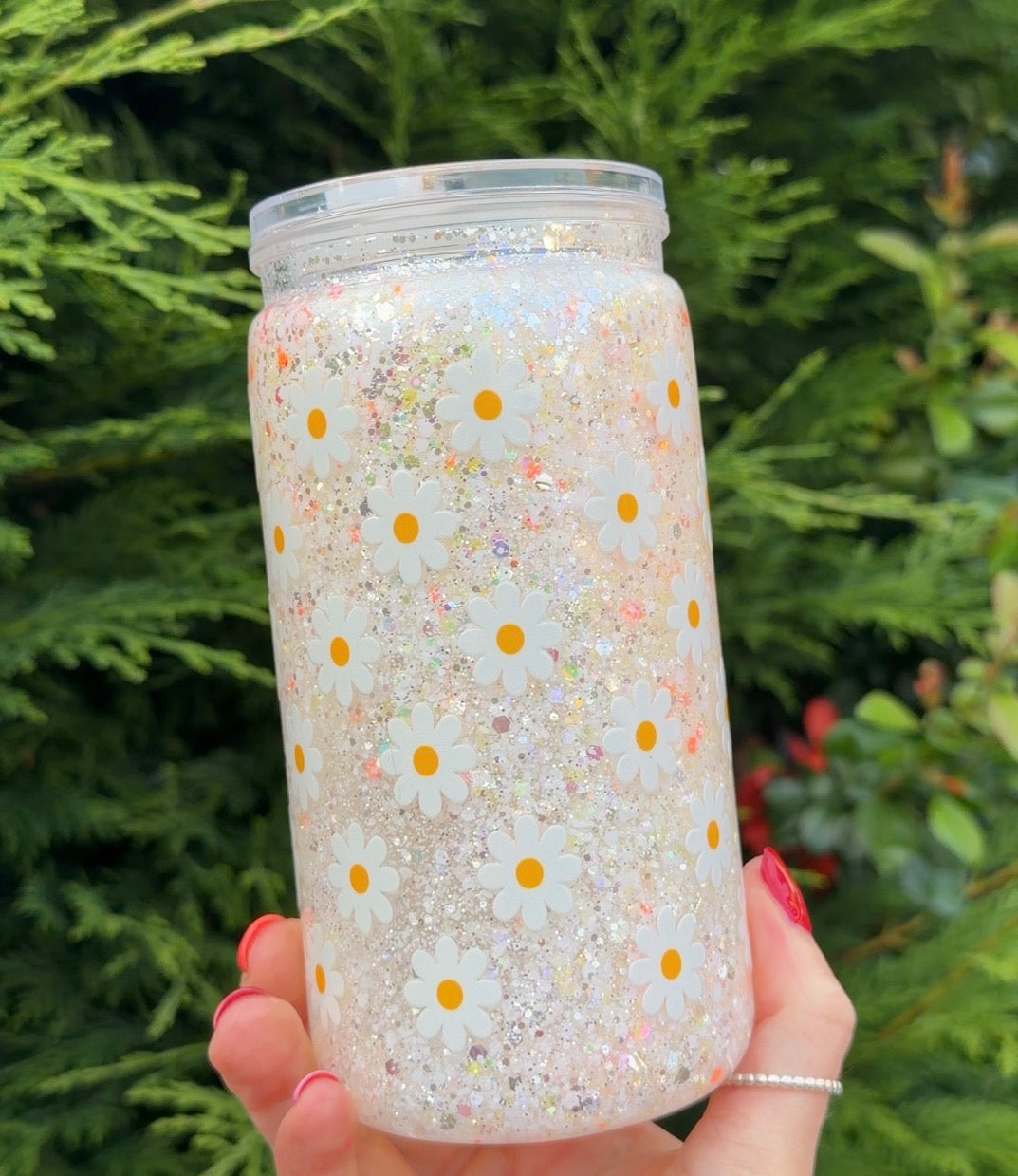 Daisy white/orange glitter snowglobe can style