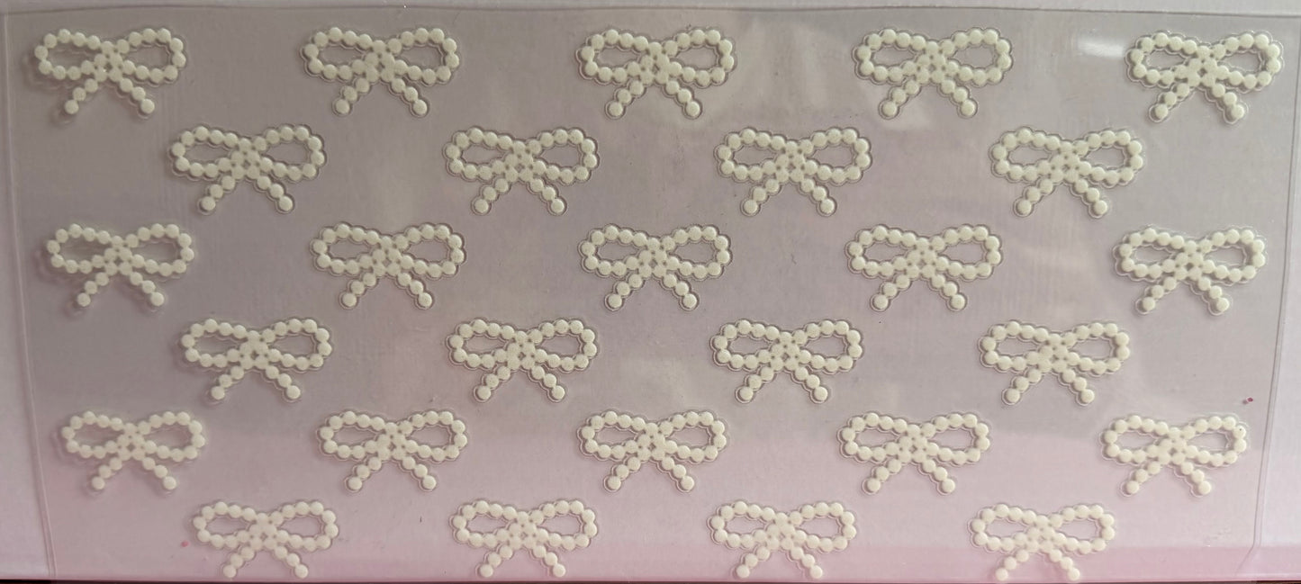 Pearl bows