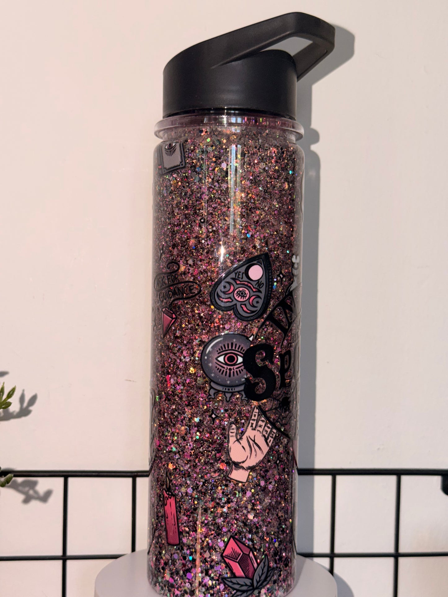 Spooky b*tch era 15oz flip straw - glow in the dark