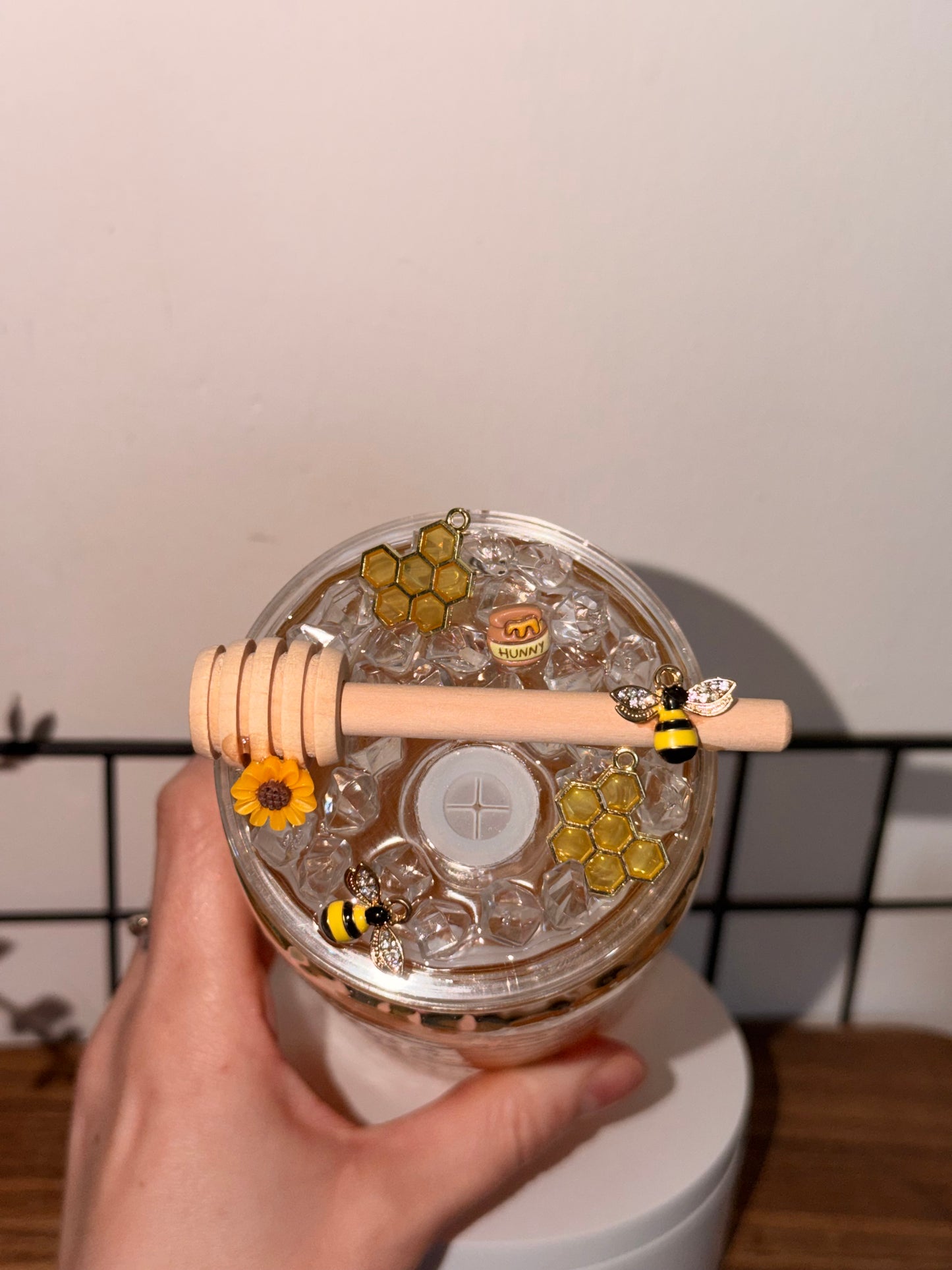 Honey drip 16oz acrylic with decorated lid