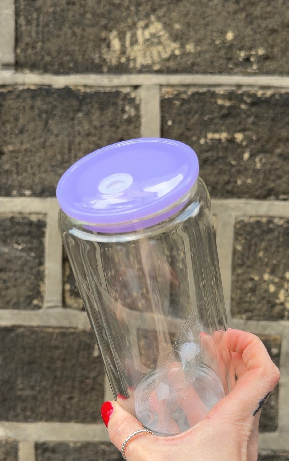 Glass can style