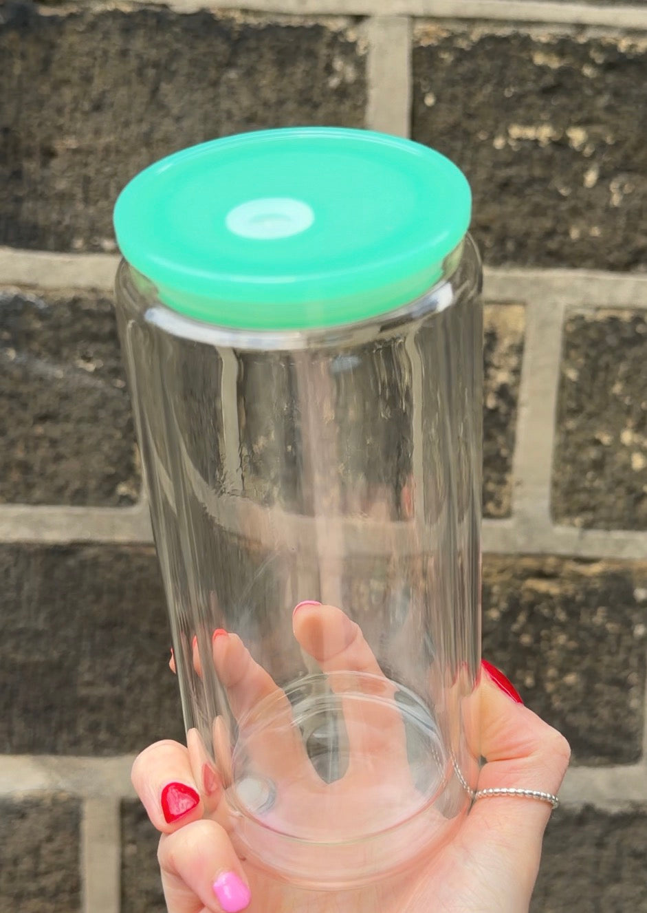 Glass can style